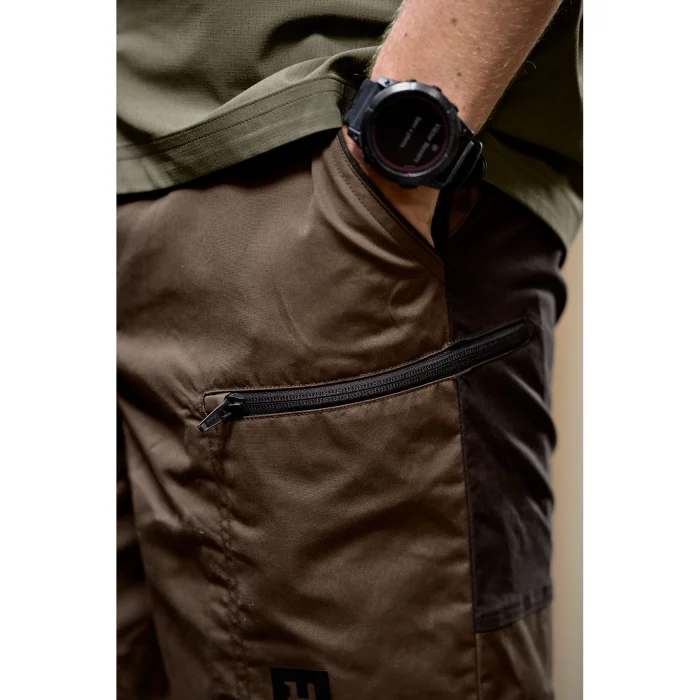 Spodenki HARKILA Fjell Shorts - Dark earth / Shadow brown (106101049)