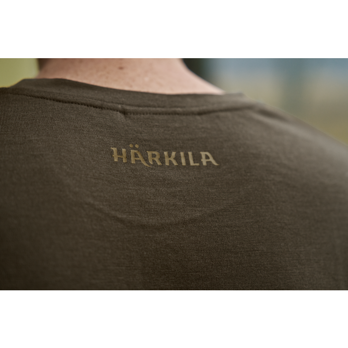 Koszulka HARKILA - Game S/S - Willow green stag (108550188)