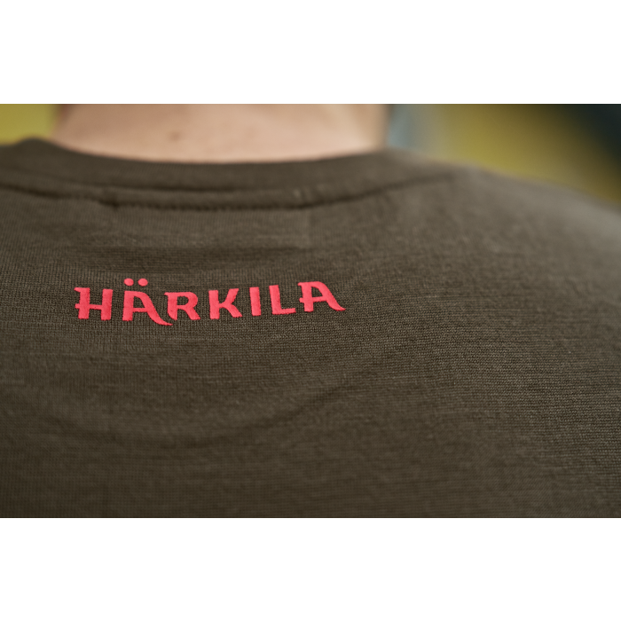 Koszulka HARKILA - Game S/S - Willow green moose (108550189)