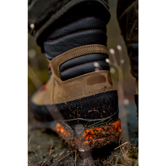 Buty myśliwskie Harkila Saxnas GTX Brown/orange (111118026)