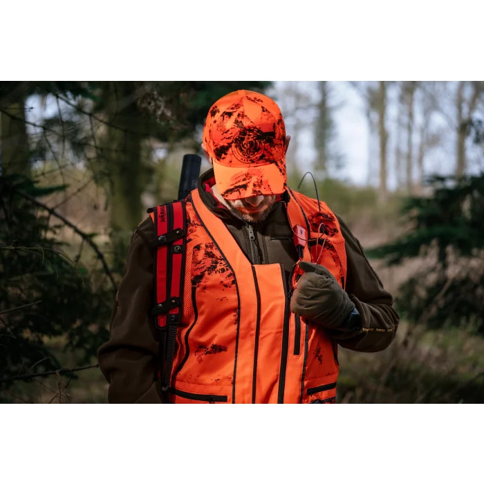Kamizelka HARKILA Wildboar Pro Blaze camo AXIS MSP Orange (111540182)