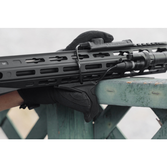Strike Industries - Chwyt przedni Link Angled HandStop System - M-LOK / KeyMod - Czarny