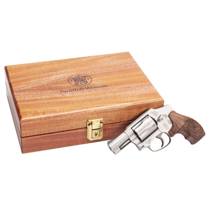 Rewolwer Smith & Wesson Model 640-2 – grawerowany kal. 357 Mag. (z pudełkiem) (150784)