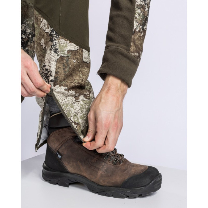 PINEWOOD - 5685 SPODNIE CARIBOU HUNT CAMOU STRATA/MOSS GREEN