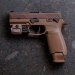 Latarka taktyczna do broni Streamlight TLR-7A FLEX - 500 lumenów FDE